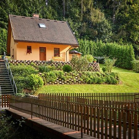 Rekreacni Dum Dony Villa Trutnov Exteriör bild